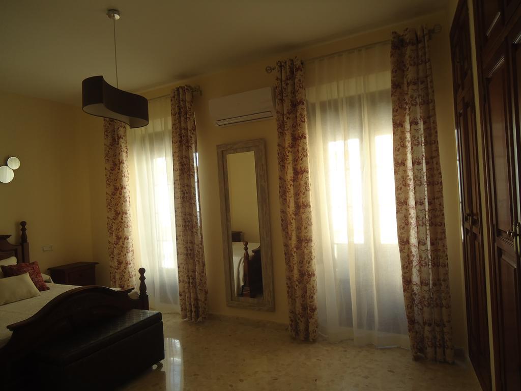 Apartamentos Acevedo Centro Ронда Екстер'єр фото